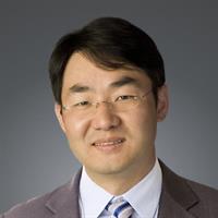 portrait of Clinton Sangkyu Park, MD